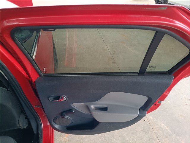 RENAULT LOGAN EXP 16 SCE - 2017/2018 — foto 16 de 31