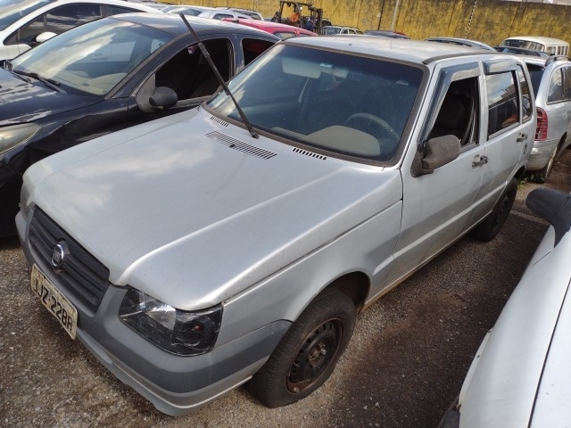 FIAT - UNO MILLE ECONOMY - leilão extrajudicial - SAMAMBAIA DF - lance mínimo R$ 15.300