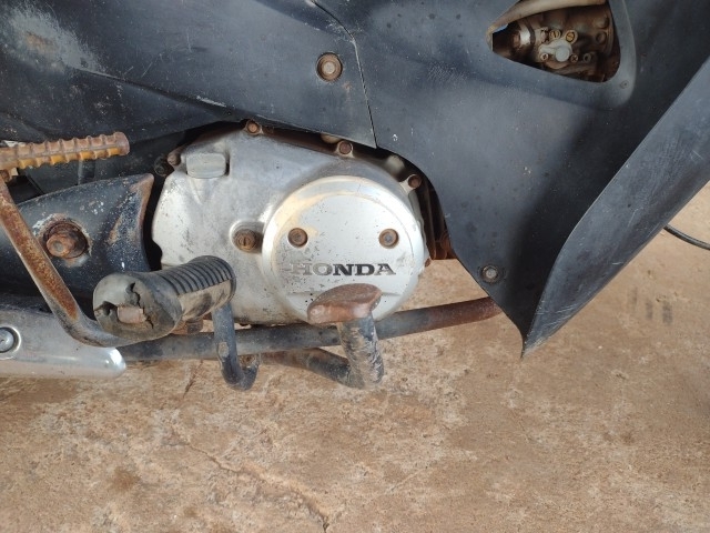 HONDA BIZ 125 ES - 2008/2008 — foto 4 de 13