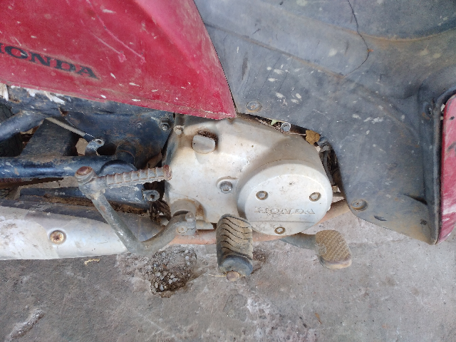 Foto 13 de 24: BIZ 125 KS - 2011/2012