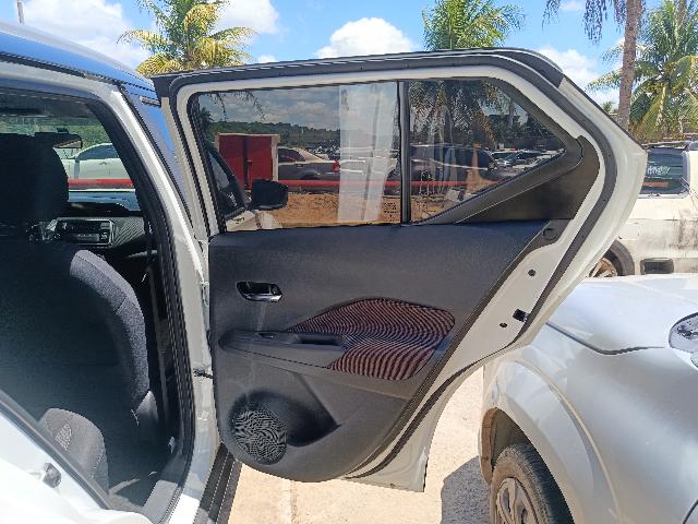NISSAN KICKS S CVT - 2018/2018 — foto 15 de 24