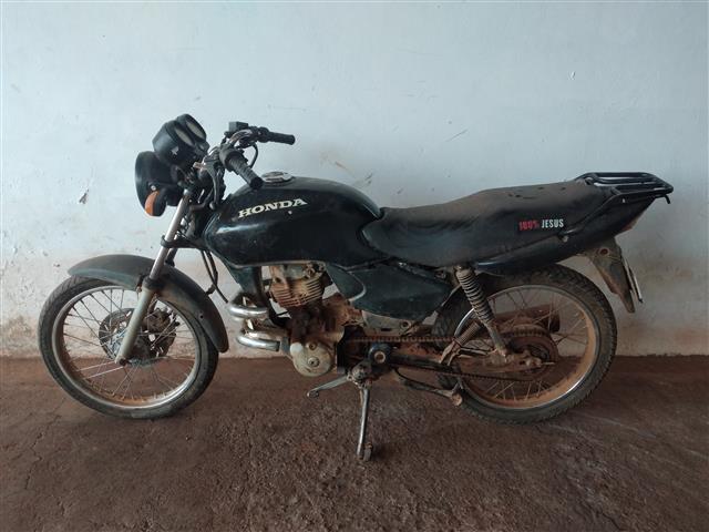 Honda CG 125 FAN 2008 em leilão