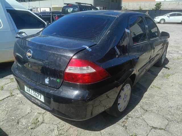 GM PRISMA MAXX - 2009/2010 — foto 7 de 12