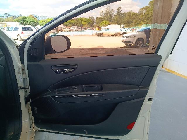 FIAT BRAVO ESSENCE 1.8 - 2013/2014 — foto 14 de 25