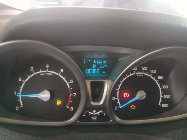 FORD ECOSPORT TIT AT 2.0 - 2014/2014 — foto 6 de 39