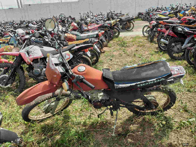 HONDA - NX 150 - leilão extrajudicial - TIANGUÁ CE - lance mínimo R$ 50