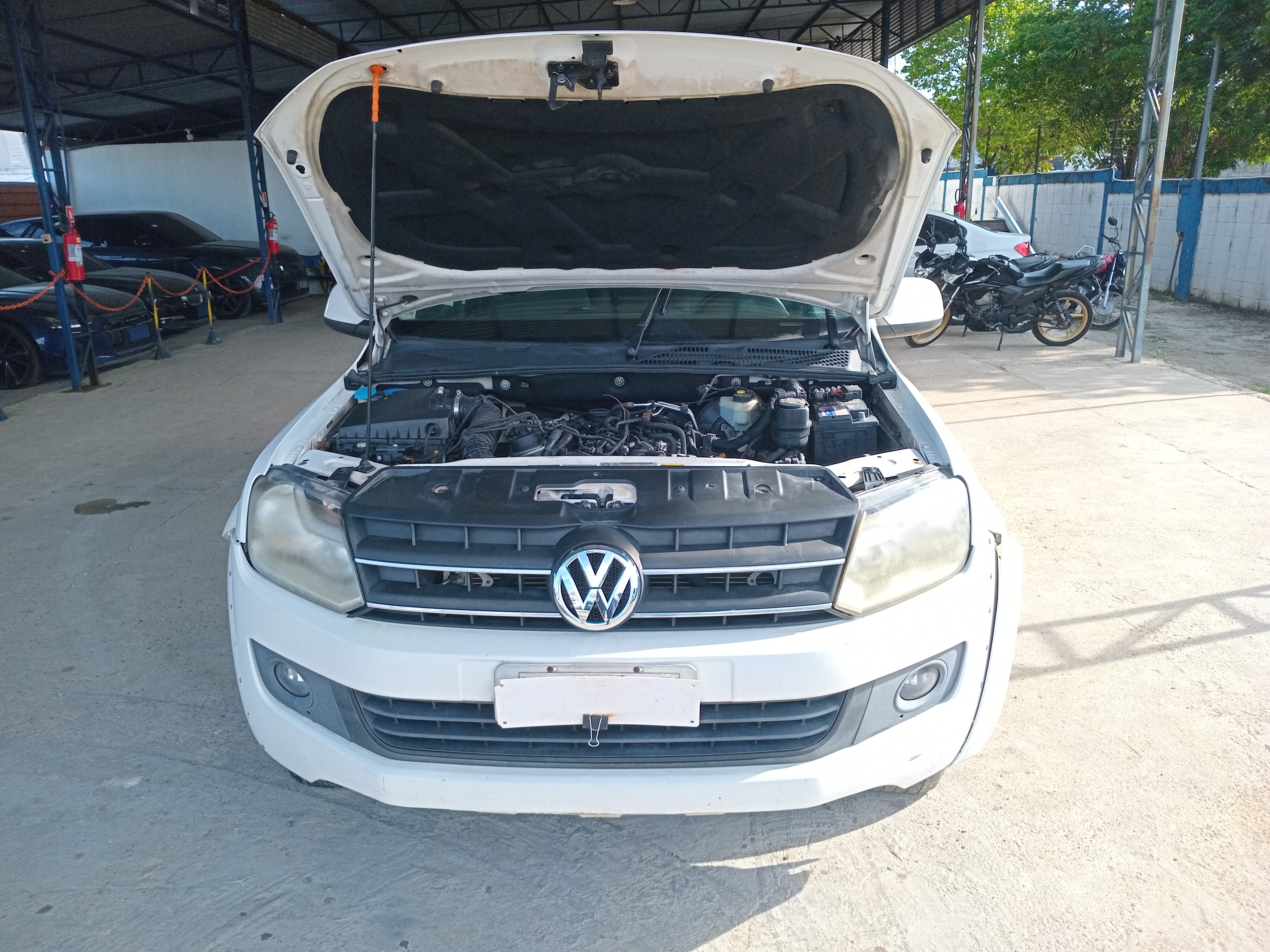 VOLKSWAGEN AMAROK CD 4X4 TREND - 2014/2014 — foto 20 de 33