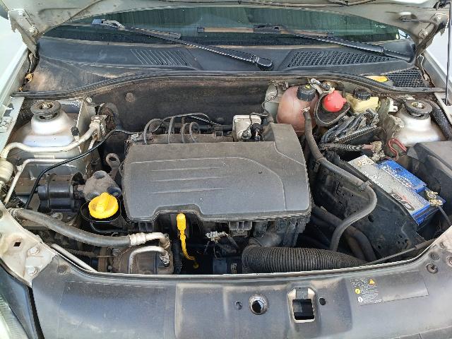 RENAULT CLIO CAM1016VH - 2011/2011 — foto 25 de 27