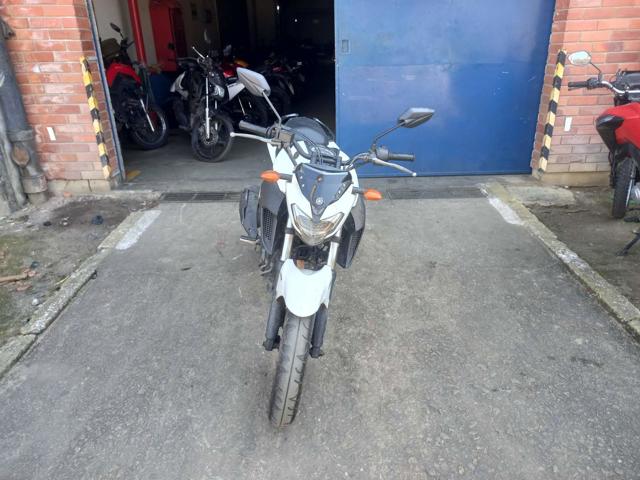 YAMAHA FZ25 FAZER - 2019/2019 — foto 4 de 21