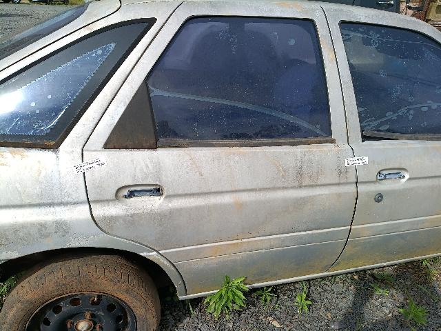 Foto 6 de 21: ESCORT GL 16V H - 1999/2000