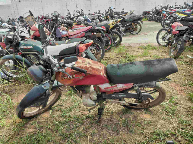 SUNDOWN - HUNTER 90 86CC - leilão extrajudicial - TIANGUÁ CE - lance mínimo R$ 80