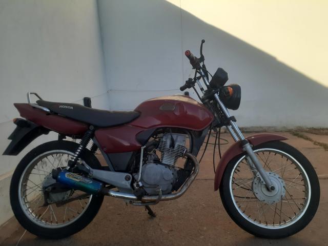 Foto 8 de 9: CG 125 TITAN ES - 2002/2003