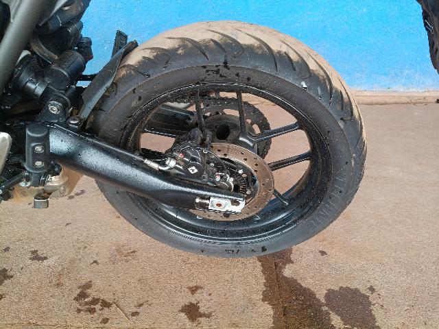 TRIUMPH SPEED 400 - 2024/2024 — foto 12 de 15
