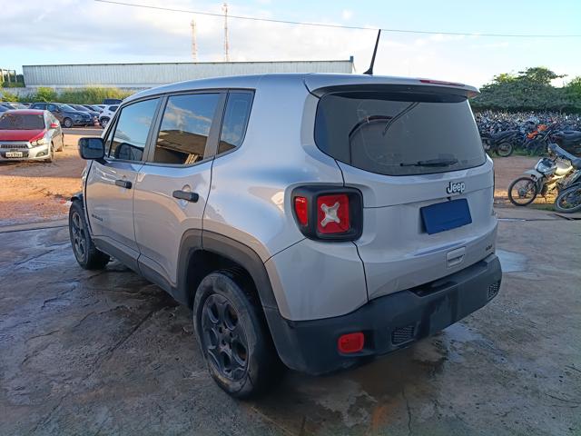 RENEGADE1.8 4X2 FLEX 16V AUT(PCD) - 2020/2020 — foto 3 de 31
