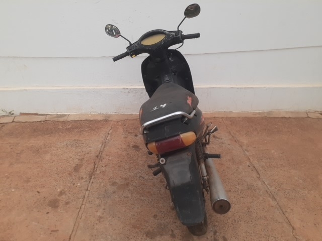 Foto 8 de 10: C100 BIZ - 2000/2000