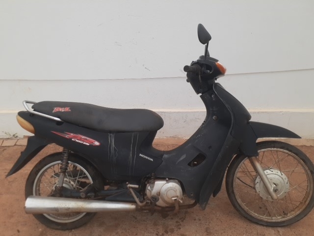 Foto 9 de 10: C100 BIZ - 2000/2000