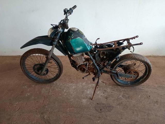 Honda NX 200 1999