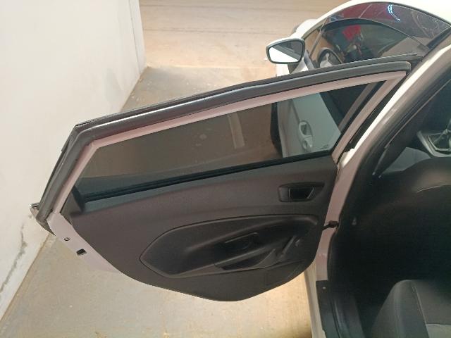 FORD FIESTA HA 1.5L S - 2013/2014 — foto 20 de 39