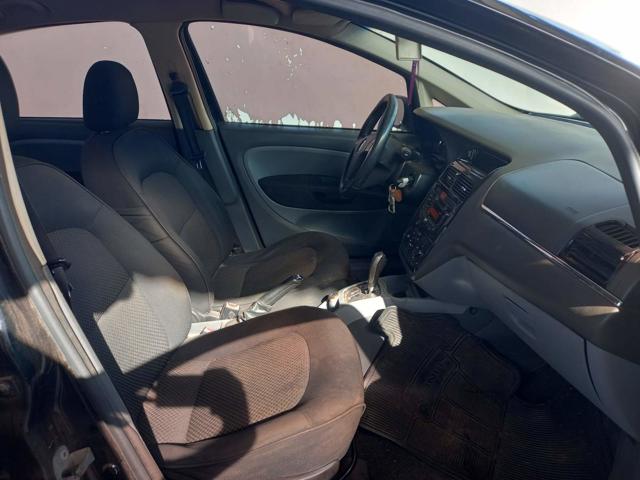 FIAT LINEA ESSENCE DUAL - 2012/2013 — foto 12 de 28
