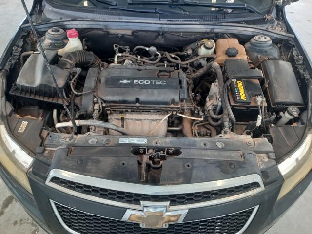 CHEVROLET CRUZE LT NB - 2014/2014 — foto 8 de 36