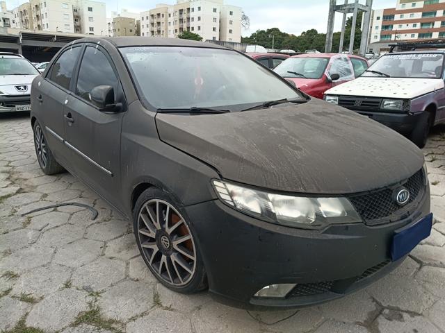 KIA CERATO EX2 1.6L - 2009/2010 — foto 9 de 26