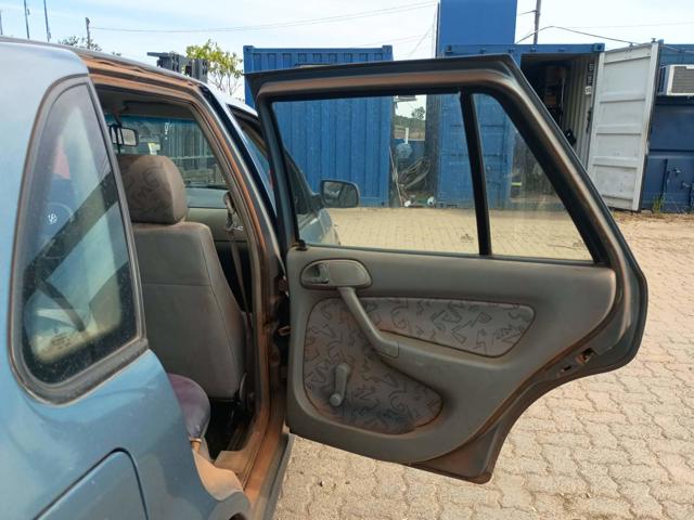 VOLKSWAGEN GOL 16V PLUS - 2001/2001 — foto 18 de 24