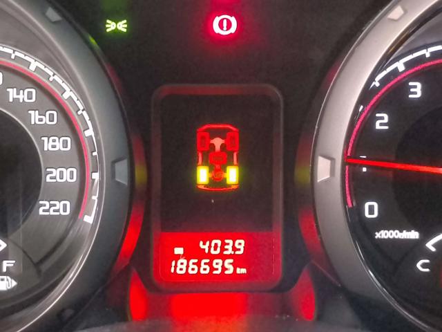 MMC PAJERO HPE 3.2 D - 2016/2017 — foto 13 de 27