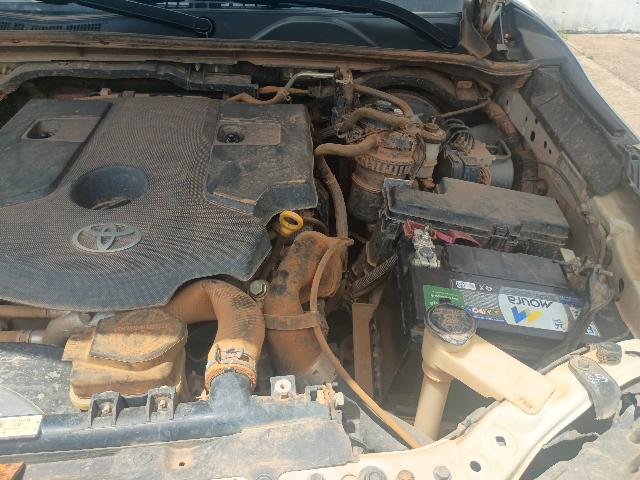 TOYOTA HILUX SWSRXA4FD - 2022/2023 — foto 12 de 40