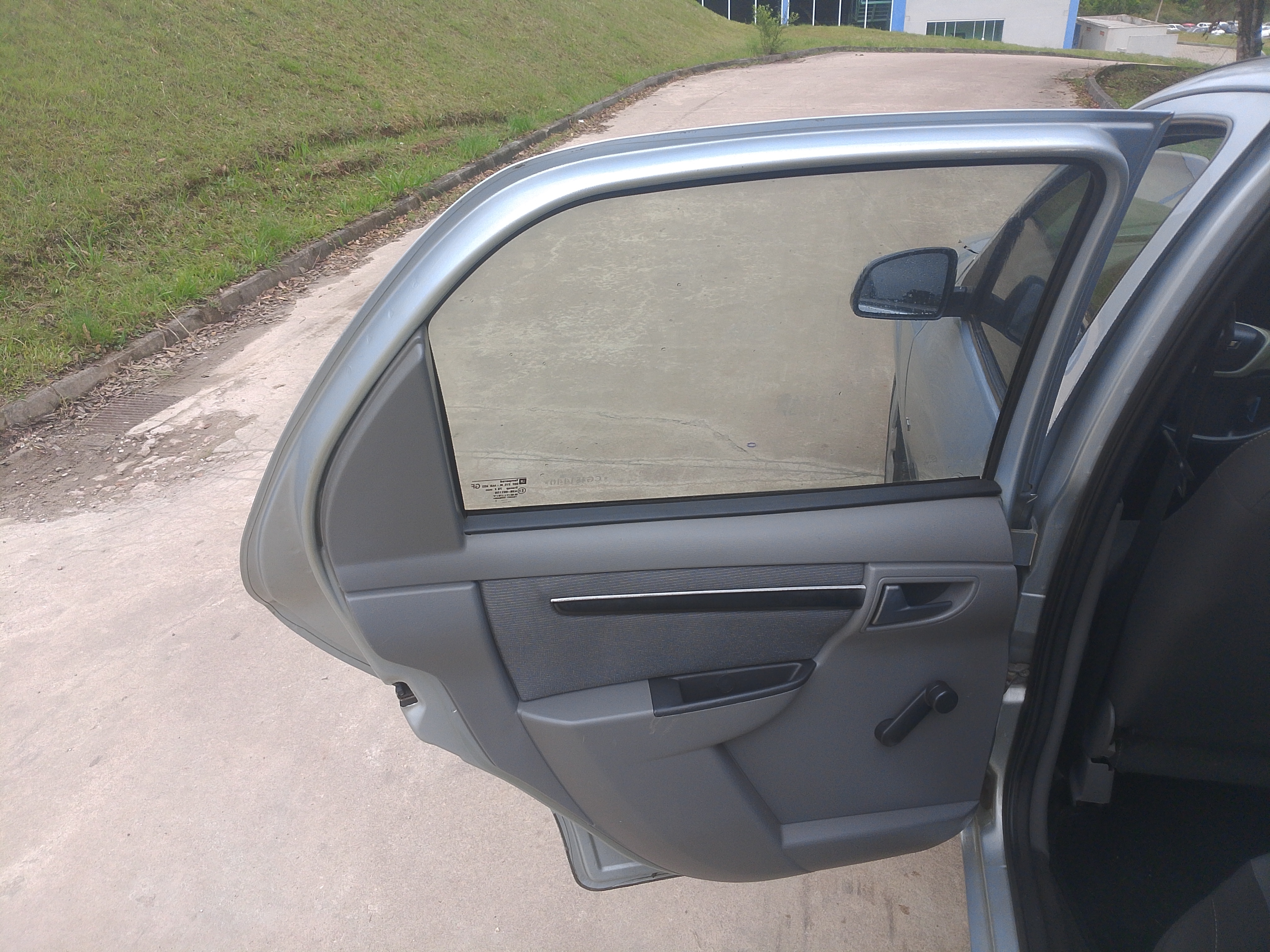 CHEVROLET PRISMA 1.4L LT - 2011/2012 — foto 15 de 28
