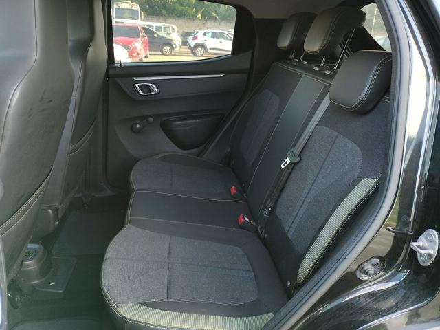Foto 19 de 46: KWID OUTSID 2 - 2023/2024