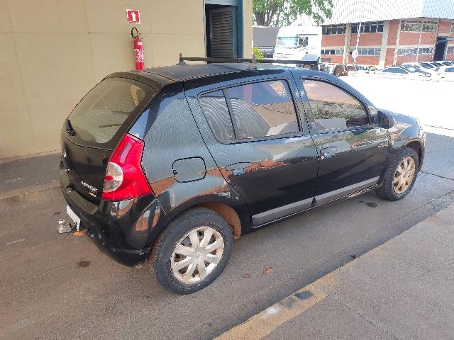 RENAULT SANDERO AUT 16 - 2010/2010 — foto 3 de 37