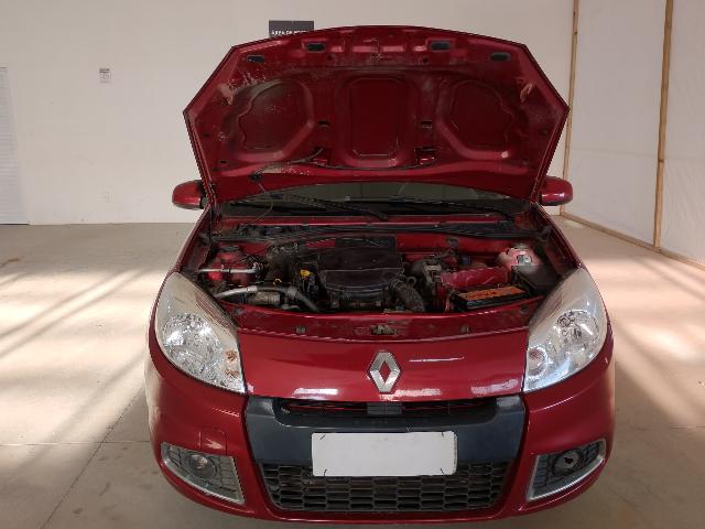 RENAULT SANDERO PRI 16HP - 2012/2013 — foto 22 de 31