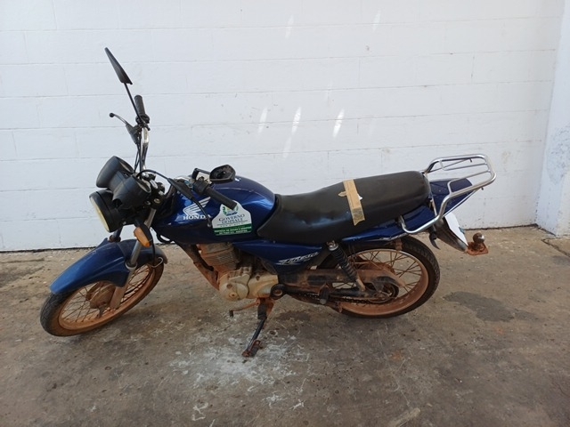 HONDA - CG 150 TITAN KS - leilão extrajudicial - TERESINA PI - lance mínimo R$ 2.100