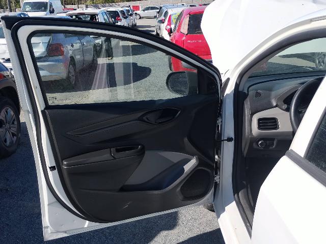 CHEVROLET ONIX 10MT JOYE - 2018/2018 — foto 18 de 37