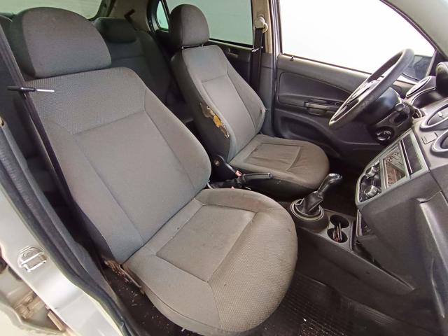 VOLKSWAGEN GOL 1.0 - 2010/2010 — foto 12 de 25
