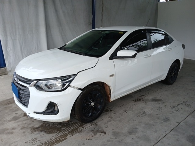Chevrolet Onix Plus 10tmt LTZ 2020 em leilão — RJ
