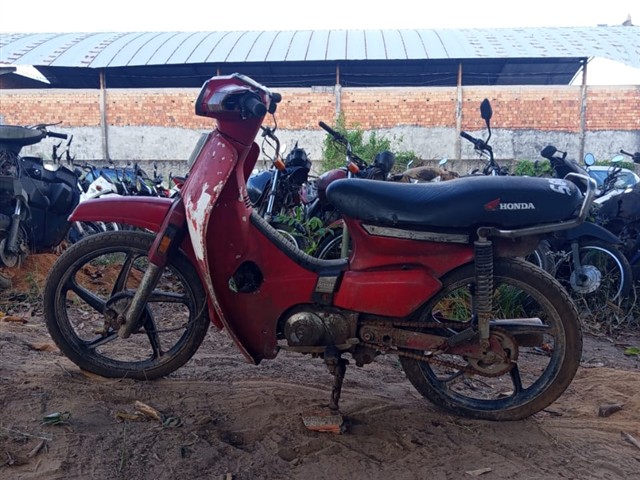 HONDA - C100 DREAM - leilão extrajudicial - CASTANHAL PA - lance mínimo R$ 181