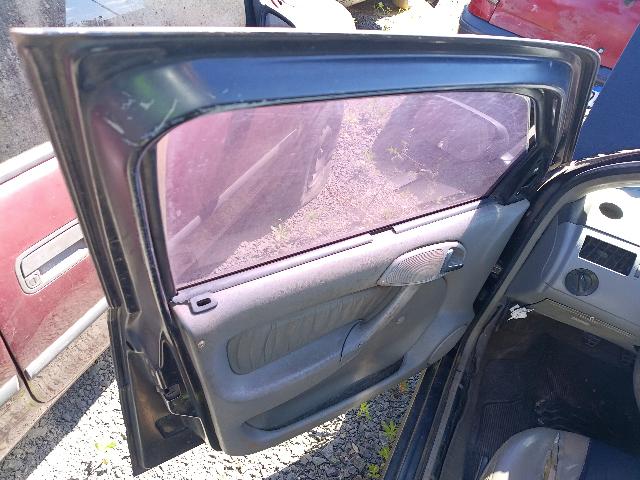 Foto 26 de 60: GOL 16V PLUS - 2001/2001