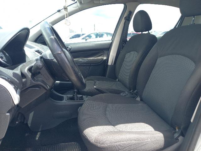 PEUGEOT 207HB XR S - 2012/2013 — foto 16 de 34