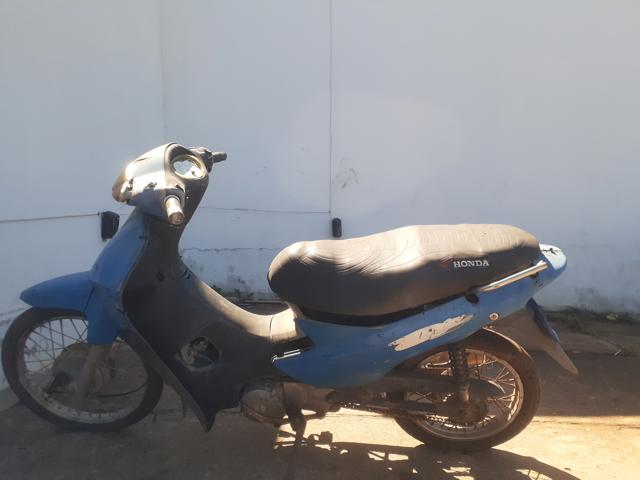 Honda C100 Biz ES 2002
