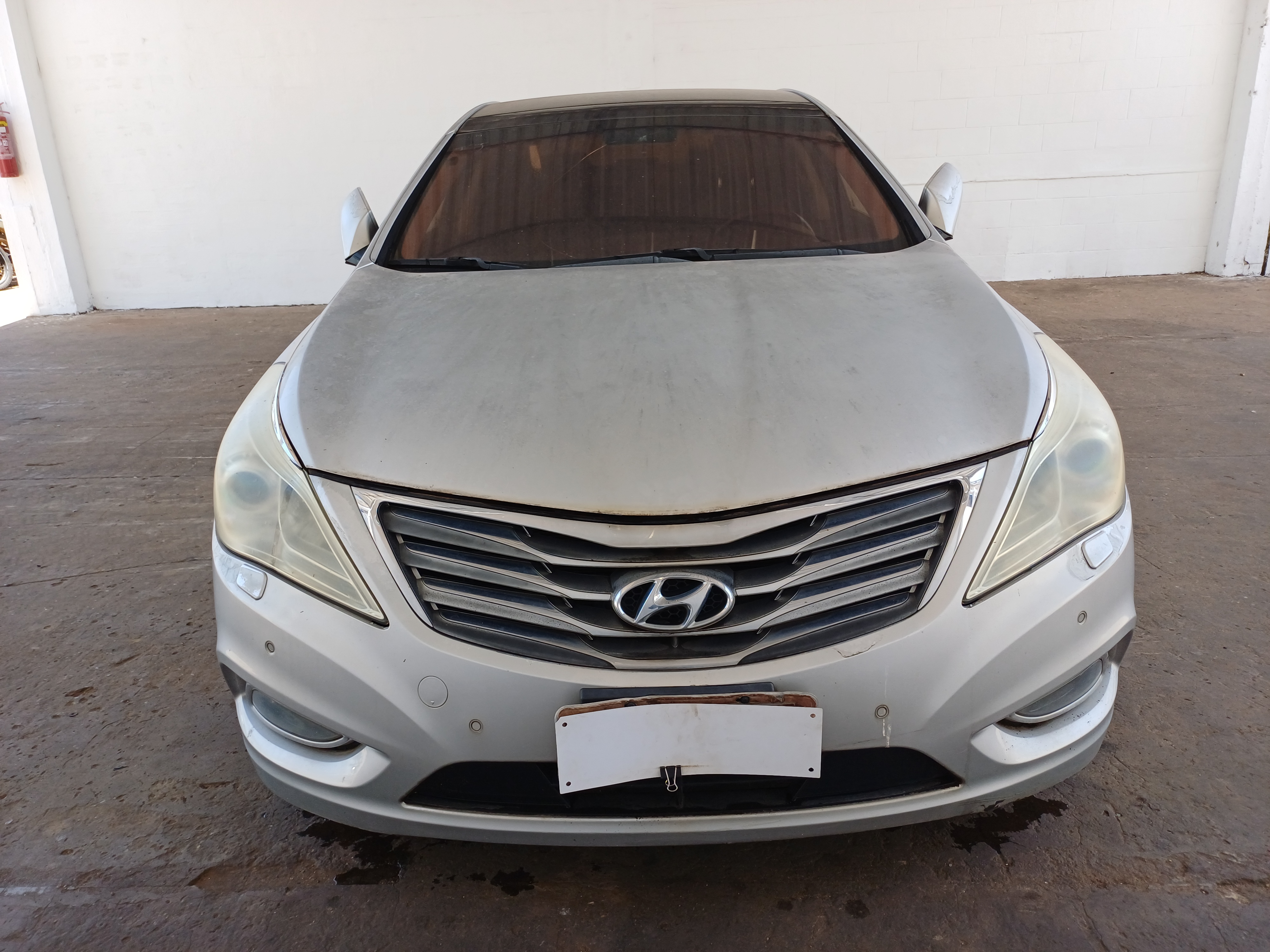 HYUNDAI AZERA 3.0 V6 - 2012/2013 — foto 17 de 24