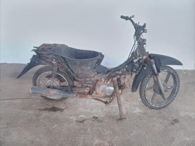 Honda C100 Biz ES 2001