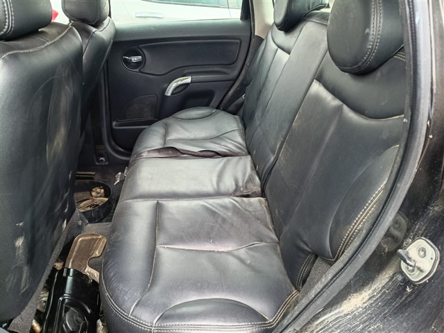 CITROEN C3 GLX 14 FLEX - 2011/2012 — foto 12 de 25