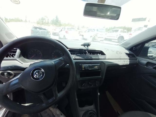 VOLKSWAGEN NOVO VOYAGE TL MBV - 2017/2018 — foto 5 de 29