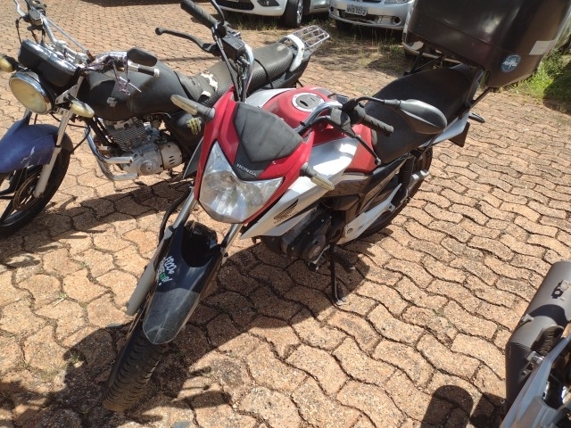 HONDA - CG 160 TITAN - leilão extrajudicial - SAMAMBAIA DF - lance mínimo R$ 6.000