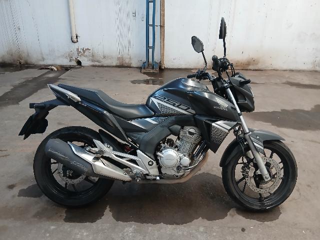 Foto 2: CB250F TWISTER ABS - 2022/2022