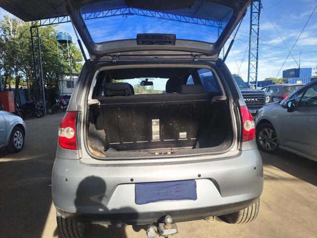 VOLKSWAGEN FOX 1.0 - 2005/2005 — foto 25 de 31
