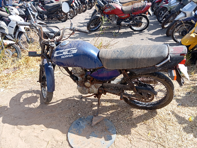 HONDA - CG 125 TITAN - leilão extrajudicial - TIANGUÁ CE - lance mínimo R$ 103