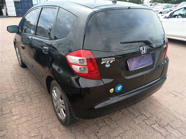 HONDA FIT EX FLEX - 2009/2009 — foto 3 de 33
