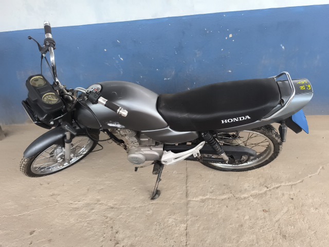 Honda CG 125 Titan 1997 em leilão